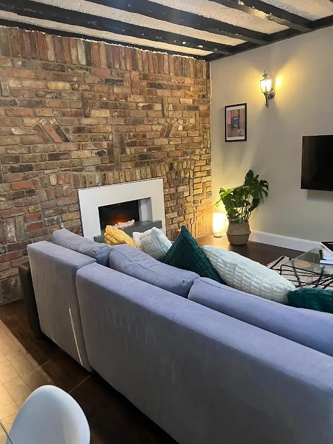 Stylish Apartment In Central London 0*,