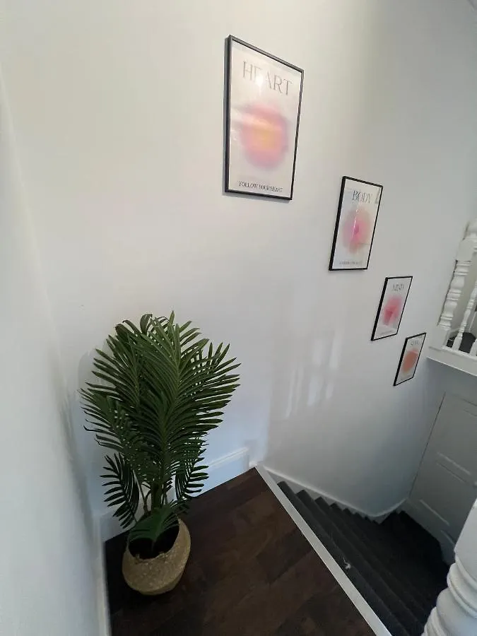 Stylish Apartment In Central London